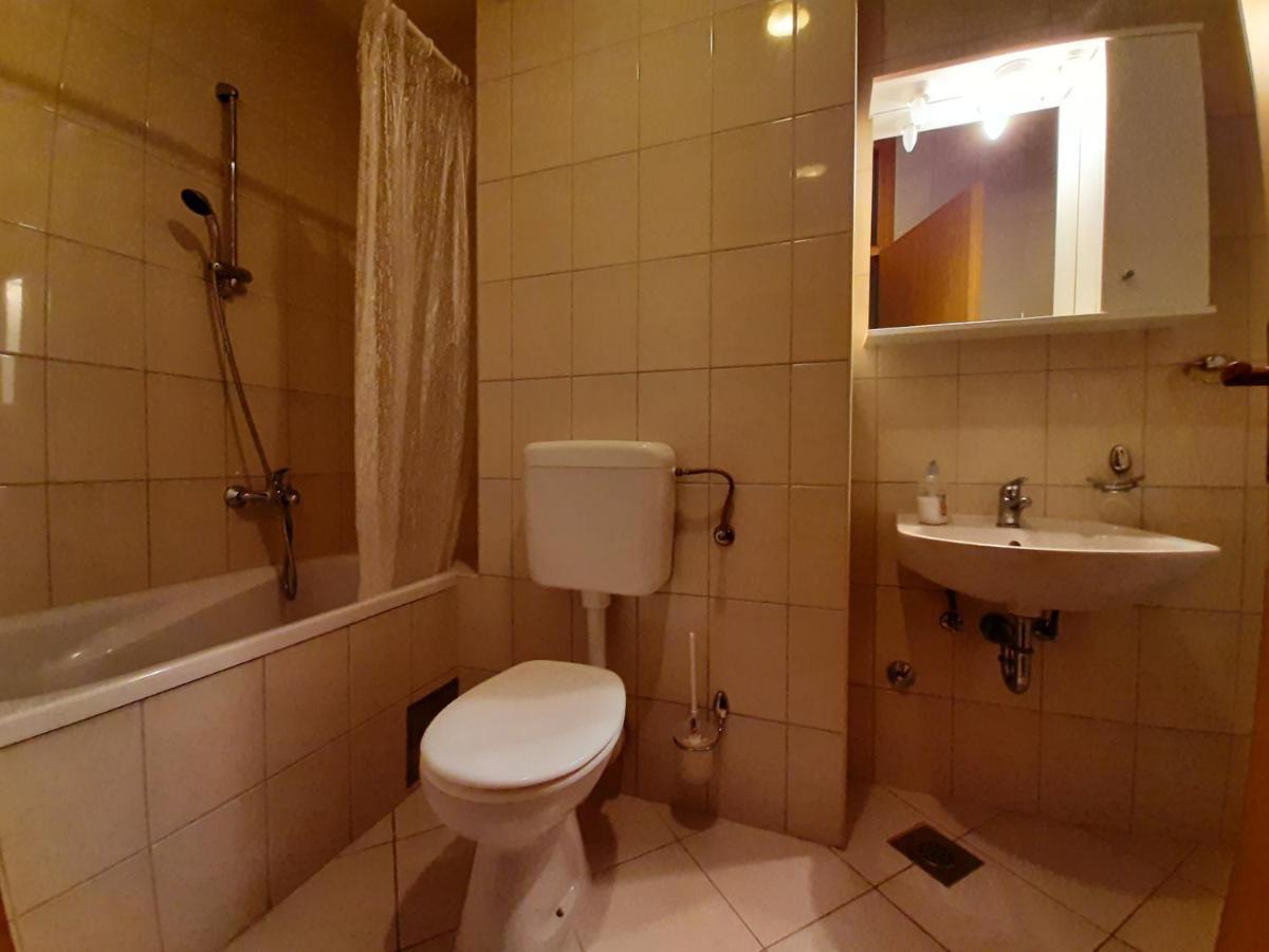 Apartment Jelena Trogir Exterior photo